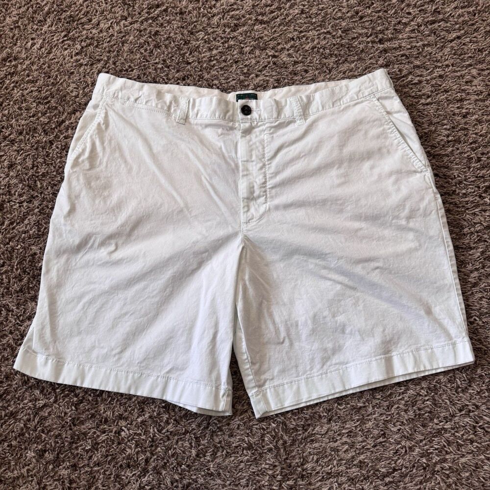 J. Crew Oarsman Portsider 9” stretch chino shorts White Men’s Size 40 Preppy